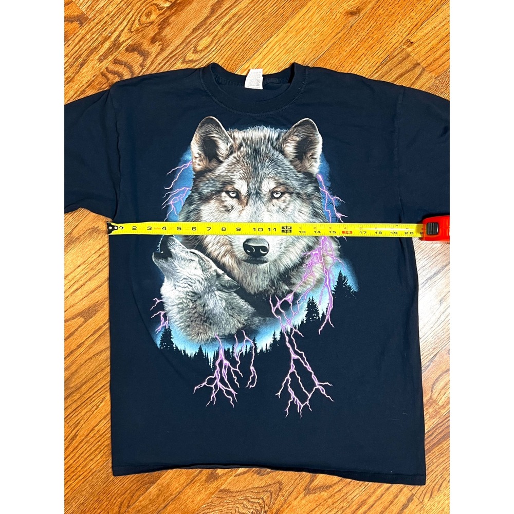 Fruit of the Loom Wolf Lightning Graphic T-Shirt Mens Large Black Cotton Tee - Picture 5 of 6